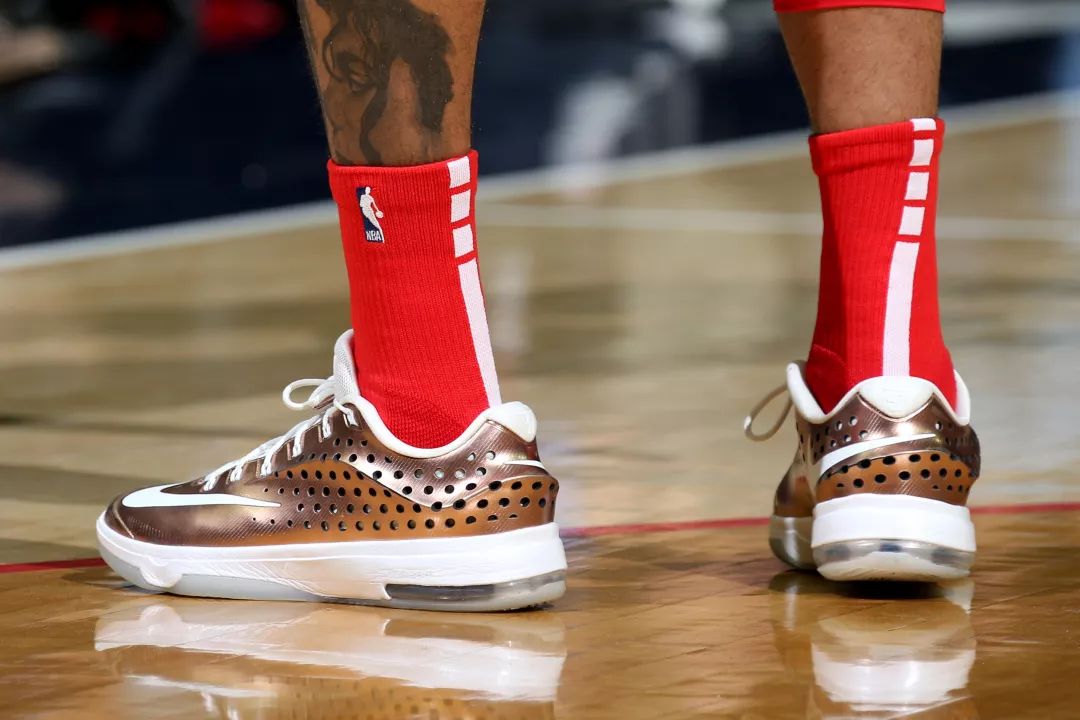 里程碑夜！上海久事迎来里程碑，全明星赛清晨刷纪录，底气十足，纪律约束更严格的简单介绍-乐动在线平台